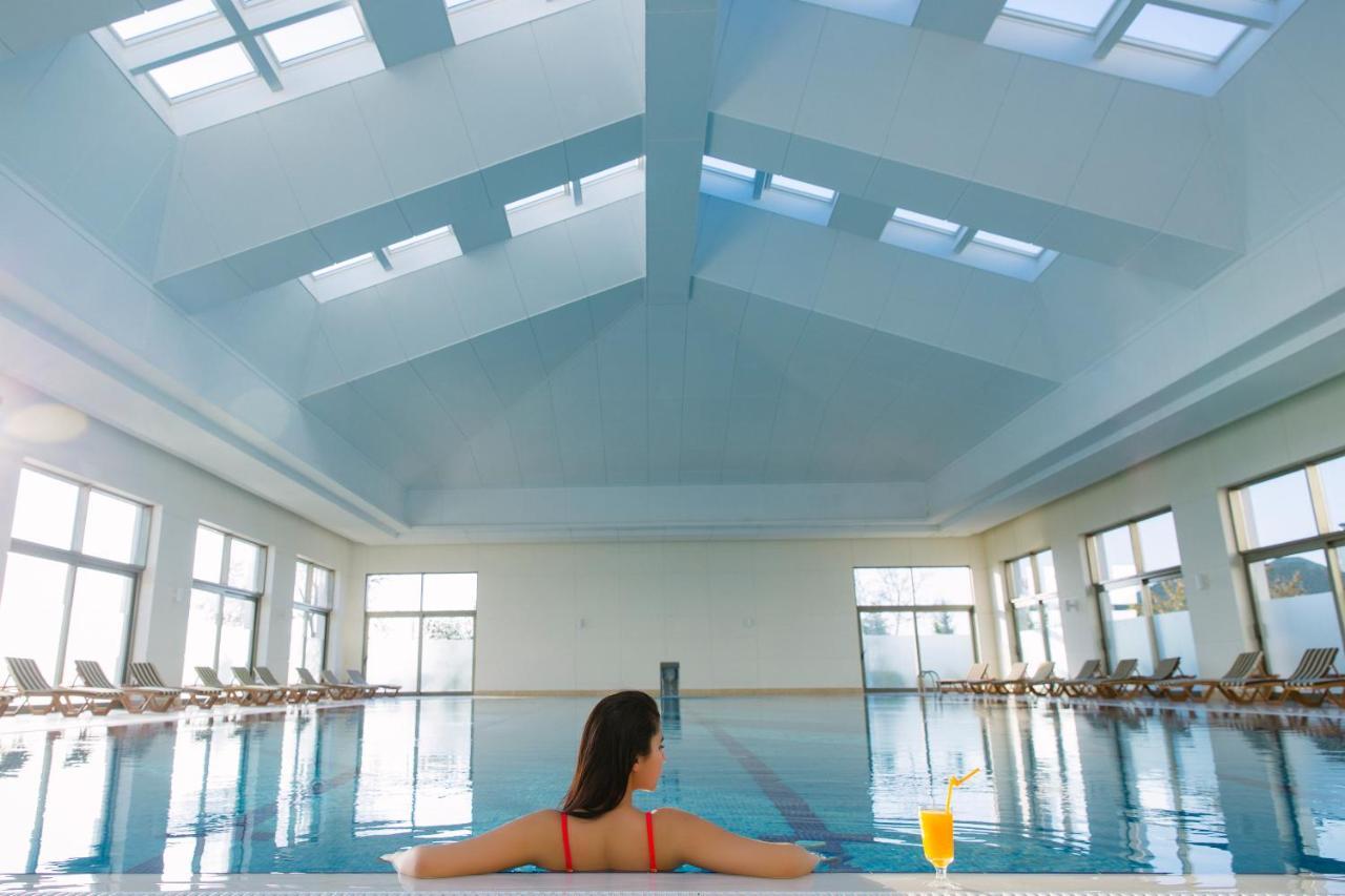 Gabala Garden Hotel Exterior photo The indoor pool at the hotel