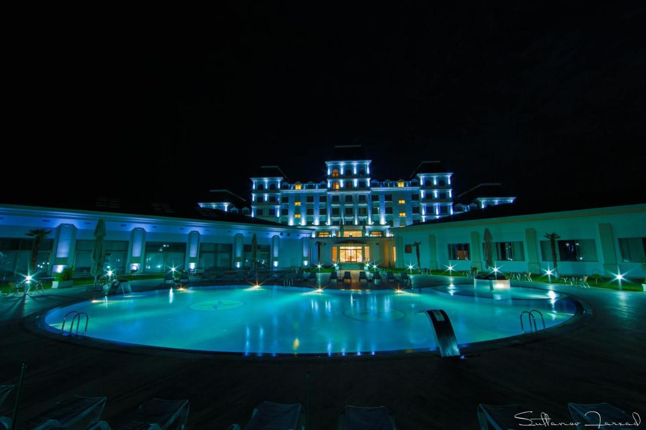 Gabala Garden Hotel Exterior photo The pool at the hotel
