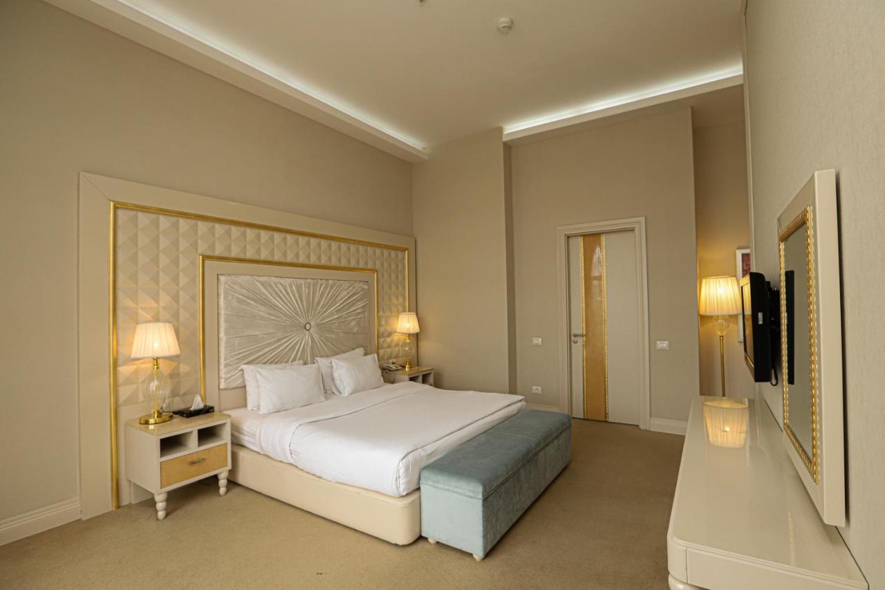 Gabala Garden Hotel Exterior photo A bedroom at the hotel
