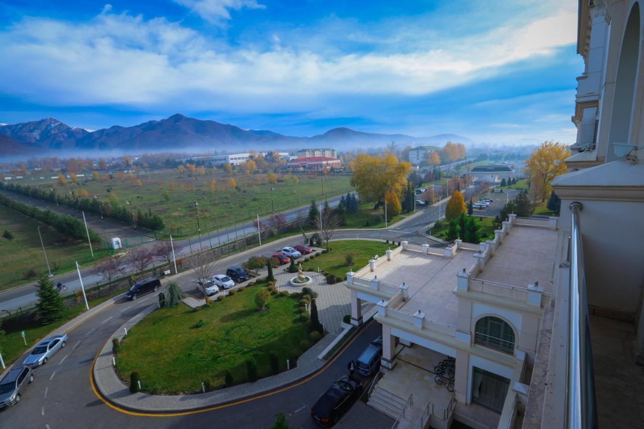 Gabala Garden Hotel Exterior photo View of the hotel