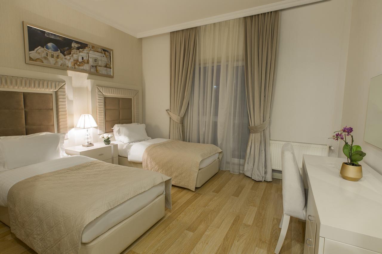 Gabala Garden Hotel Exterior photo A room at the hotel
